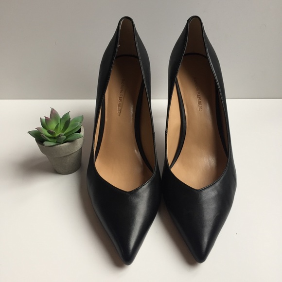 Banana Republic Shoes - Banana Republic Madison 12-Hour Pump